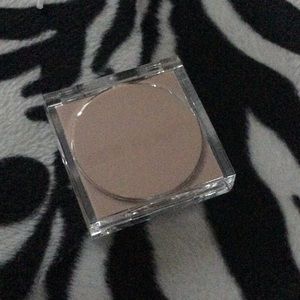 KKW new drip eyeshadow